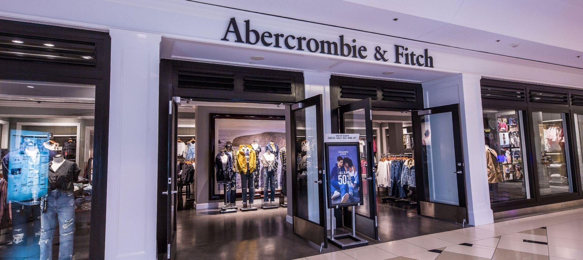 abercrombie and fitch store remodel go pro construction